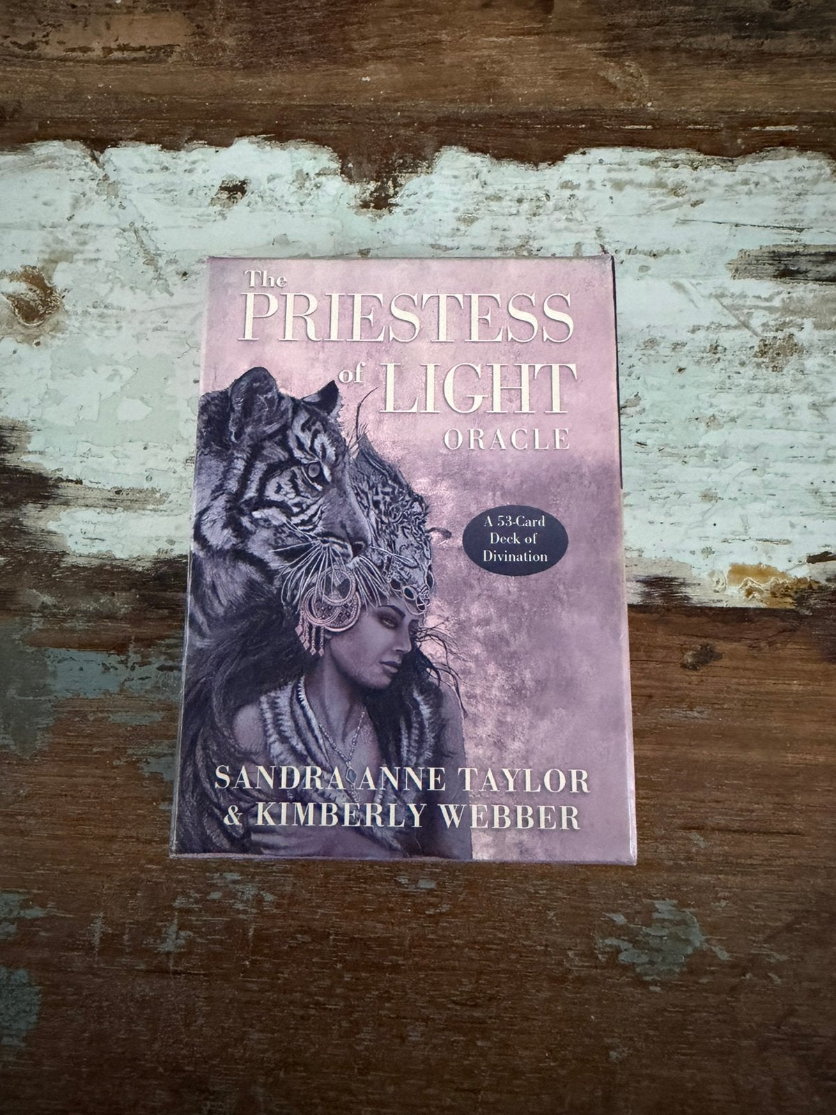 Priestess of Light Oracle, Boeken, Esoterie en Spiritualiteit, Ophalen of Verzenden, Zo goed als nieuw, Tarot of Kaarten leggen