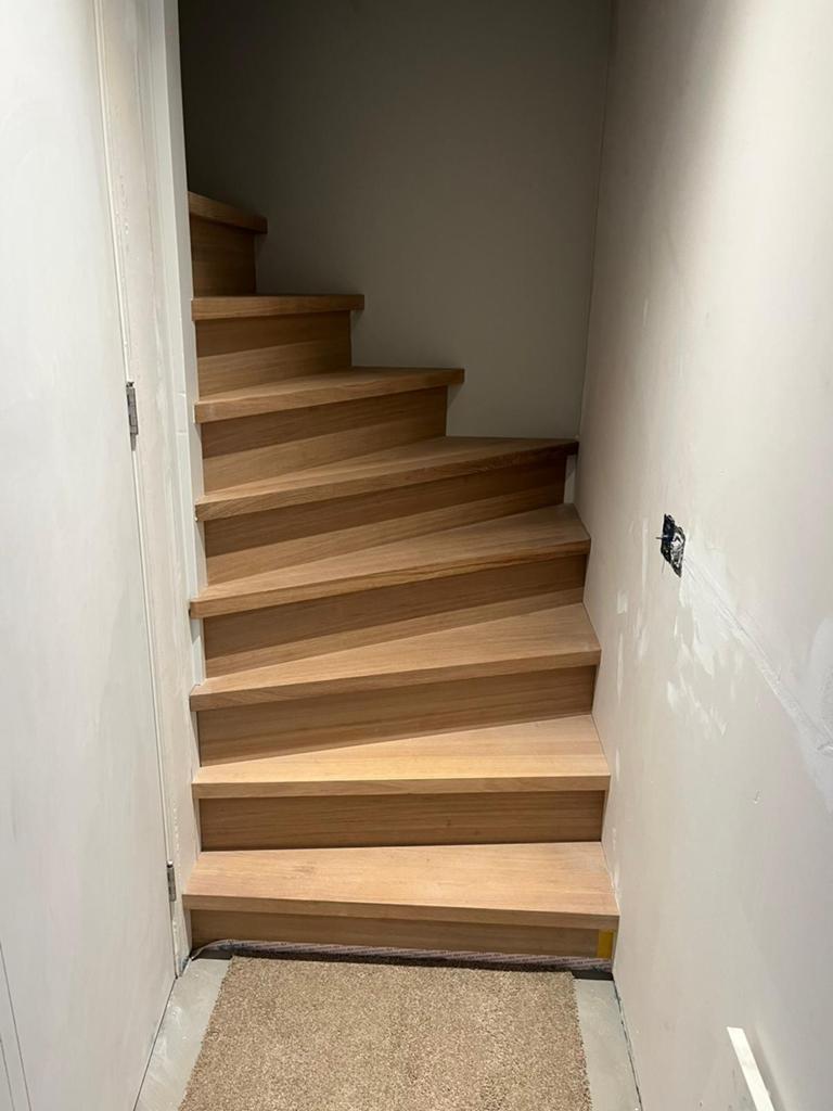 Trappen vuren/eiken/hardhout, Ophalen, Nieuw, Minder dan 2 meter