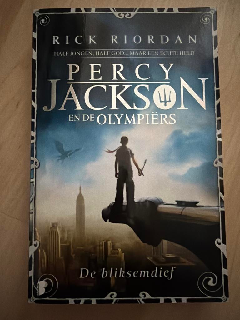 Percy Jackson en de Olympiërs: De bliksemdief, Boeken, Romans, Zo goed als nieuw, Nederland, Ophalen of Verzenden