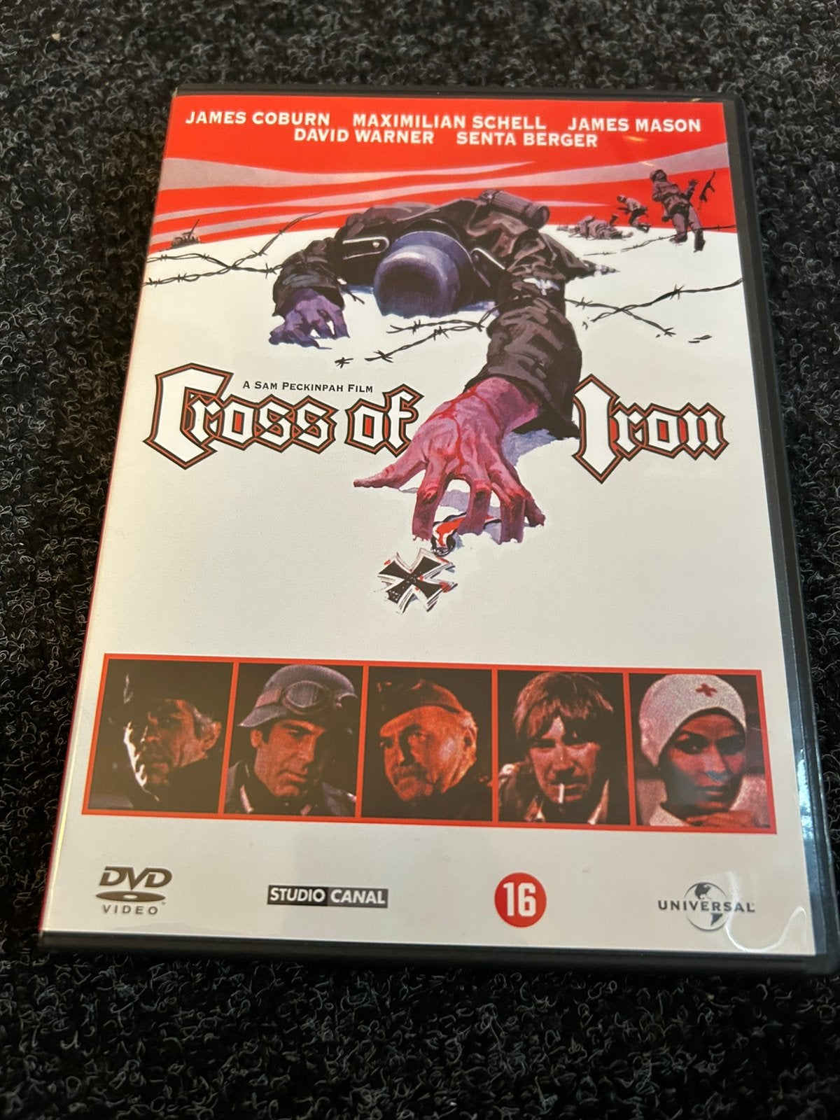 Cross of iron op dvd, 1960 tot 1980, Gebruikt, Vanaf 16 jaar, Ophalen of Verzenden