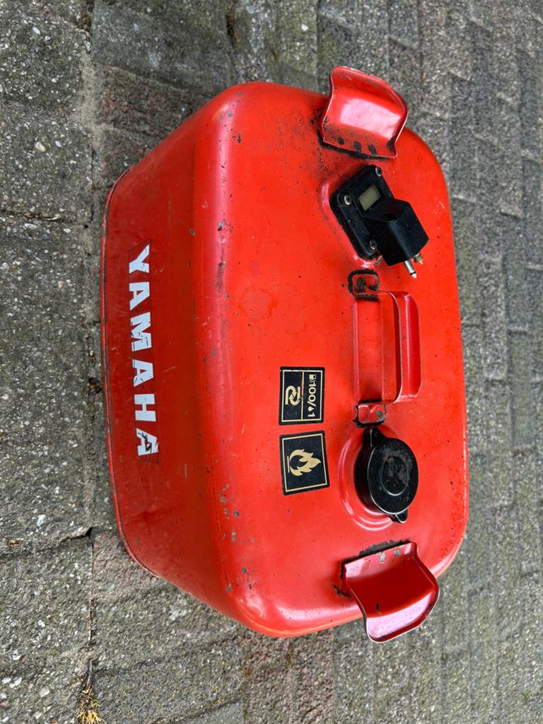 Benzinetank Yamaha, Ophalen of Verzenden, Gebruikt, Motor en Techniek, Motorboot