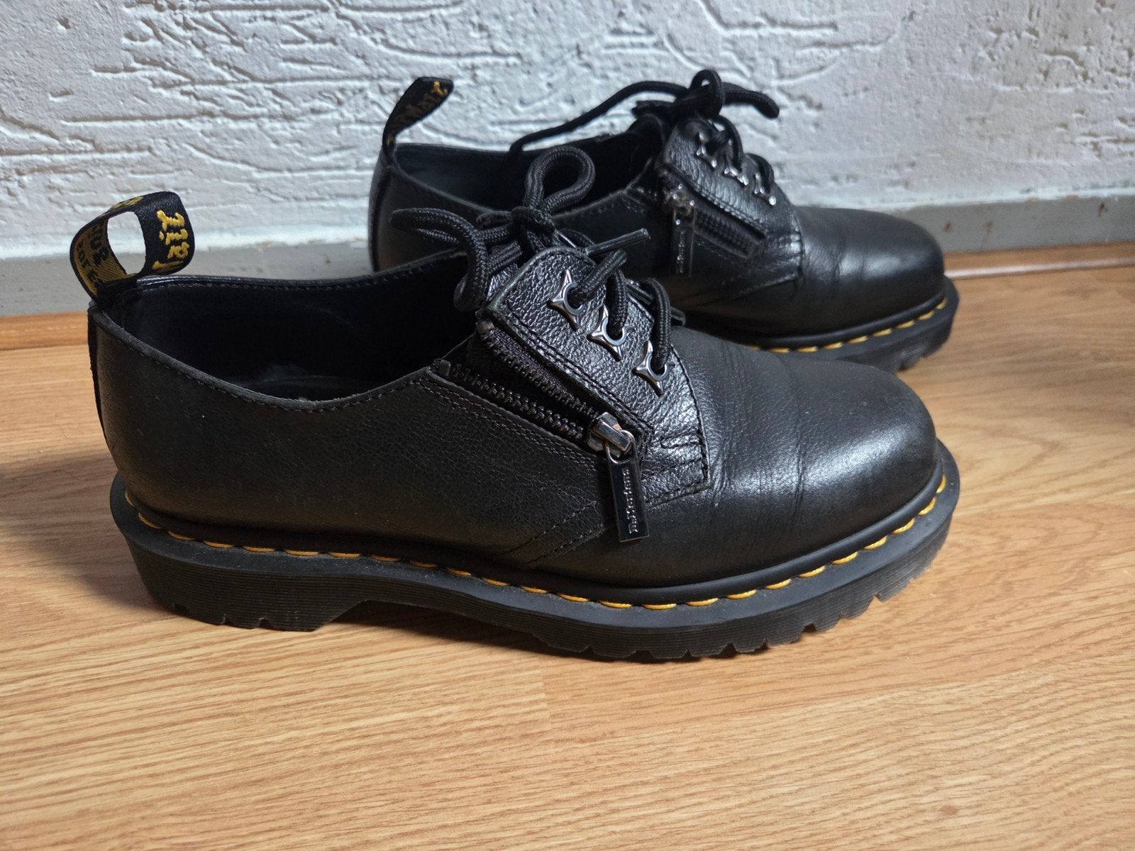 Dr. Martens 1461 Quad Zip Schoenen Zwart Maat 40, Kleding | Dames, Schoenen met lage hakken, Zwart, Ophalen of Verzenden, Dr. Martens
