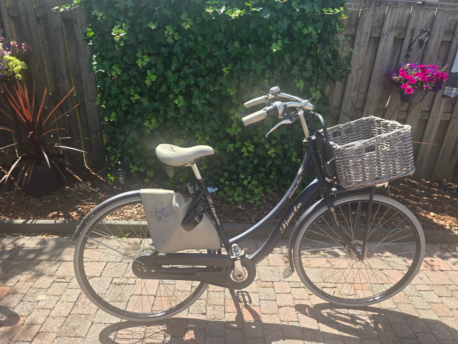 Dames fiets, Ophalen, Gebruikt