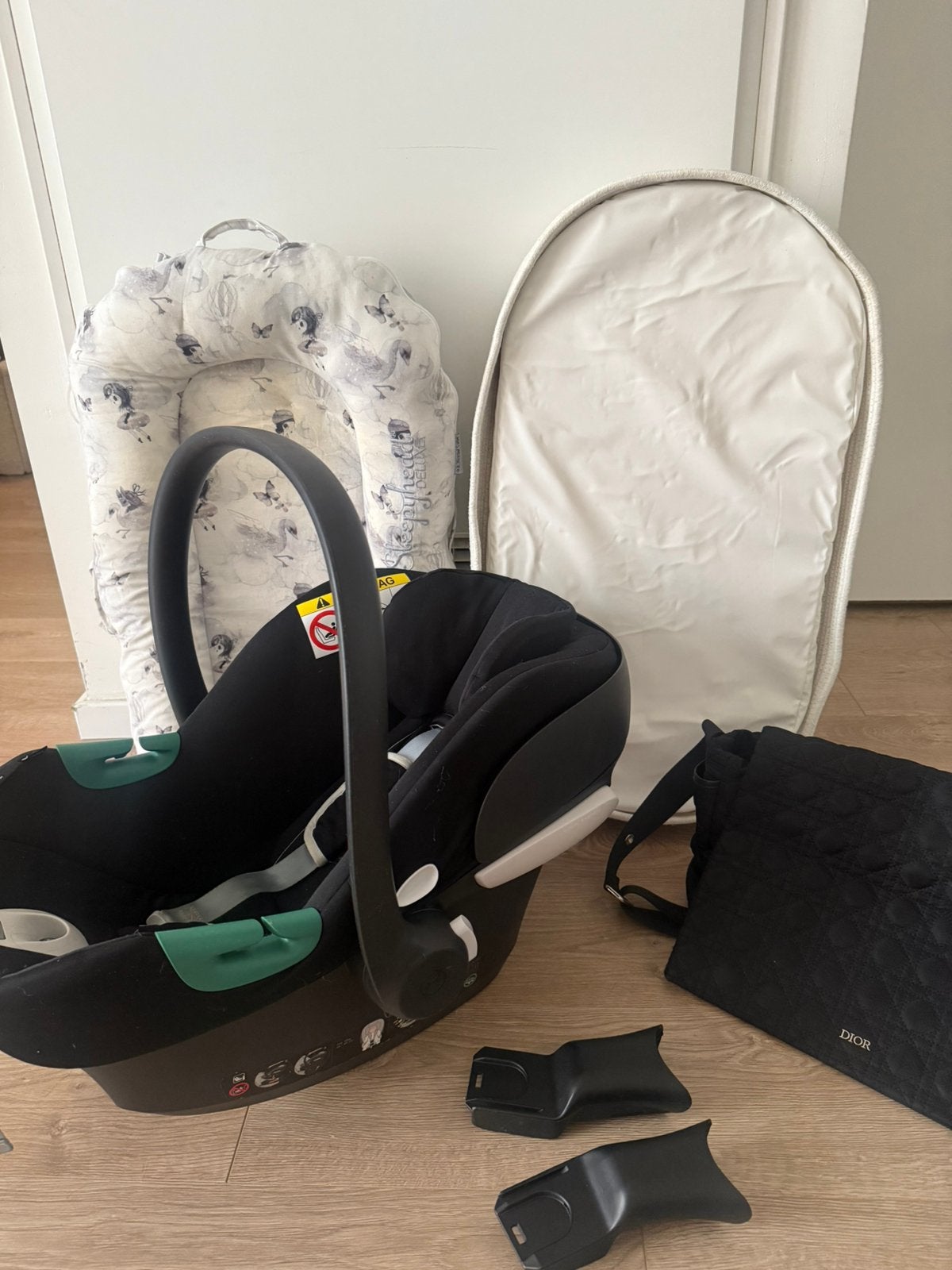 Cybex autostoel, sleepyhead babynest, Witlof verschoonkussen, Ophalen, Zo goed als nieuw, Overige merken