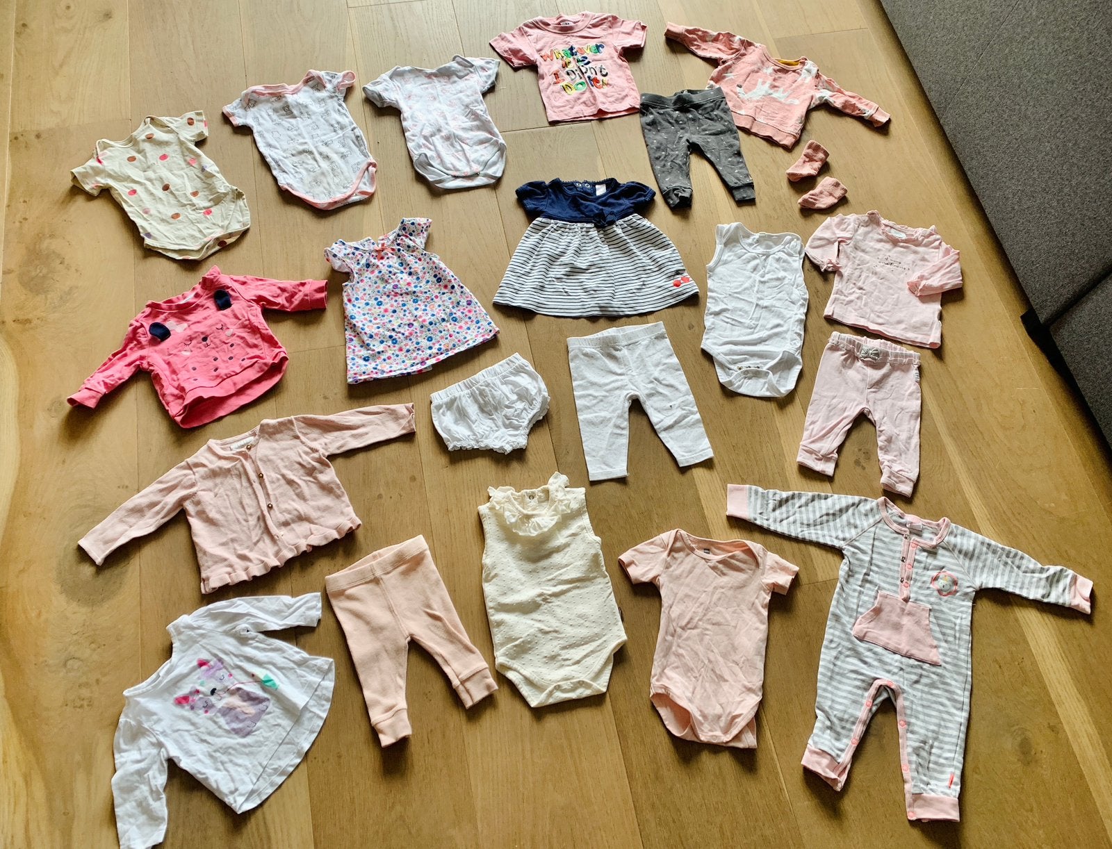 🌸 Leuk zomer ☀️ Baby kleding pakket meisje maat 62 🌸, Ophalen of Verzenden, Zo goed als nieuw, Meisje, Jurkje of Rokje