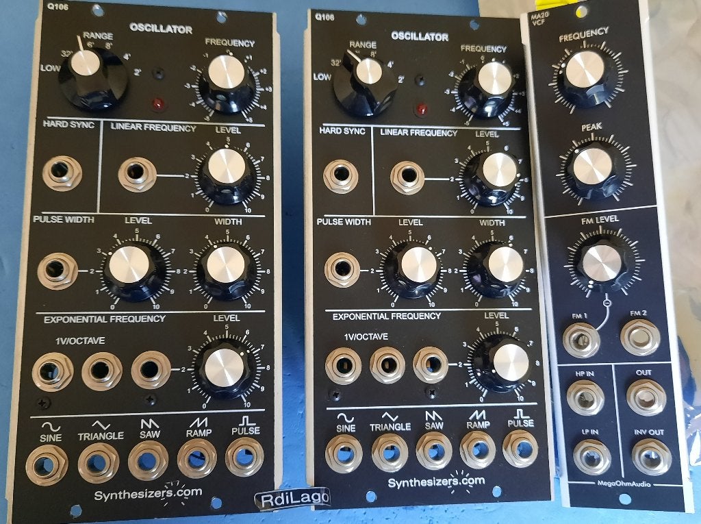 dotcom Q106 VCO en MS20 filter voor 5U Modular, Muziek en Instrumenten, Synthesizers, Ophalen, Zo goed als nieuw, Overige aantallen