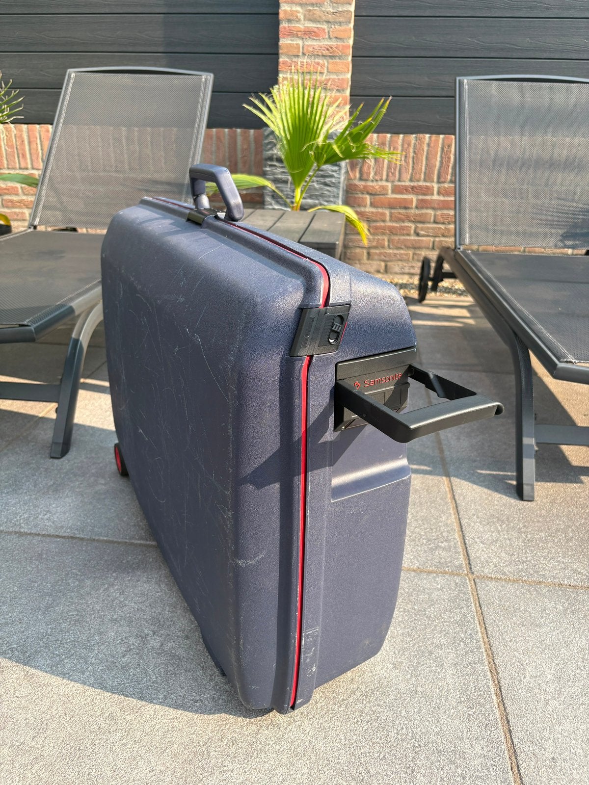 Samsonite koffer met slot, Ophalen, Hard kunststof, Slot, Zo goed als nieuw