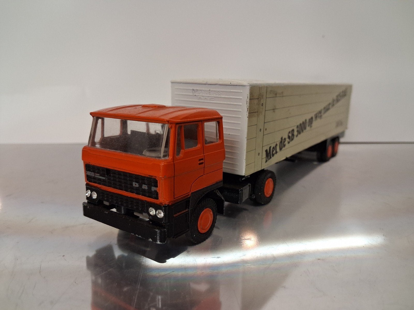 Lion Car DAF 2800 2e gen. Bus Promo., Hobby en Vrije tijd, Ophalen of Verzenden, Zo goed als nieuw, Bus of Vrachtwagen, Lion Toys