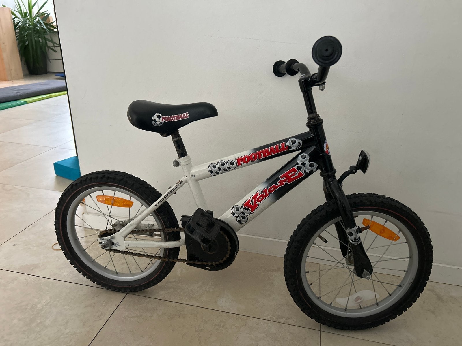 Kinderfiets 16 inch - Voetbalthema, Fietsen en Brommers, Ophalen, Gebruikt, Velgrem, 16 tot 20 inch