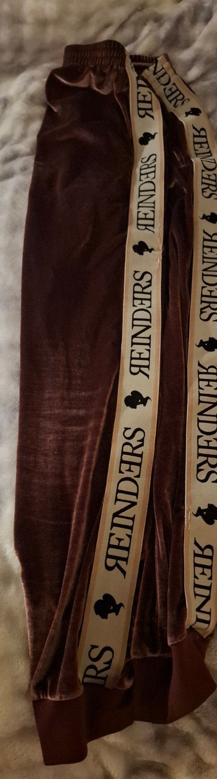 Reinders Bordeaux Rode Velvet Trackingbroek Maat M, Maat 38/40 (M), Reinders, Ophalen of Verzenden, Zo goed als nieuw