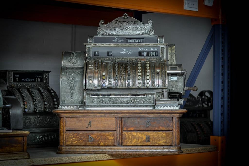 Grote kassa National 4-laden cash register 1912, Ophalen