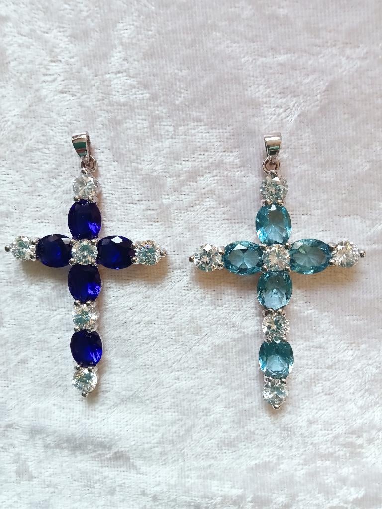 2 Mooie Grote Zilveren Kruisjes met Bergkristal en Blauw, Sieraden, Tassen en Uiterlijk, Antieke sieraden, Verzenden, Zilver, Ring