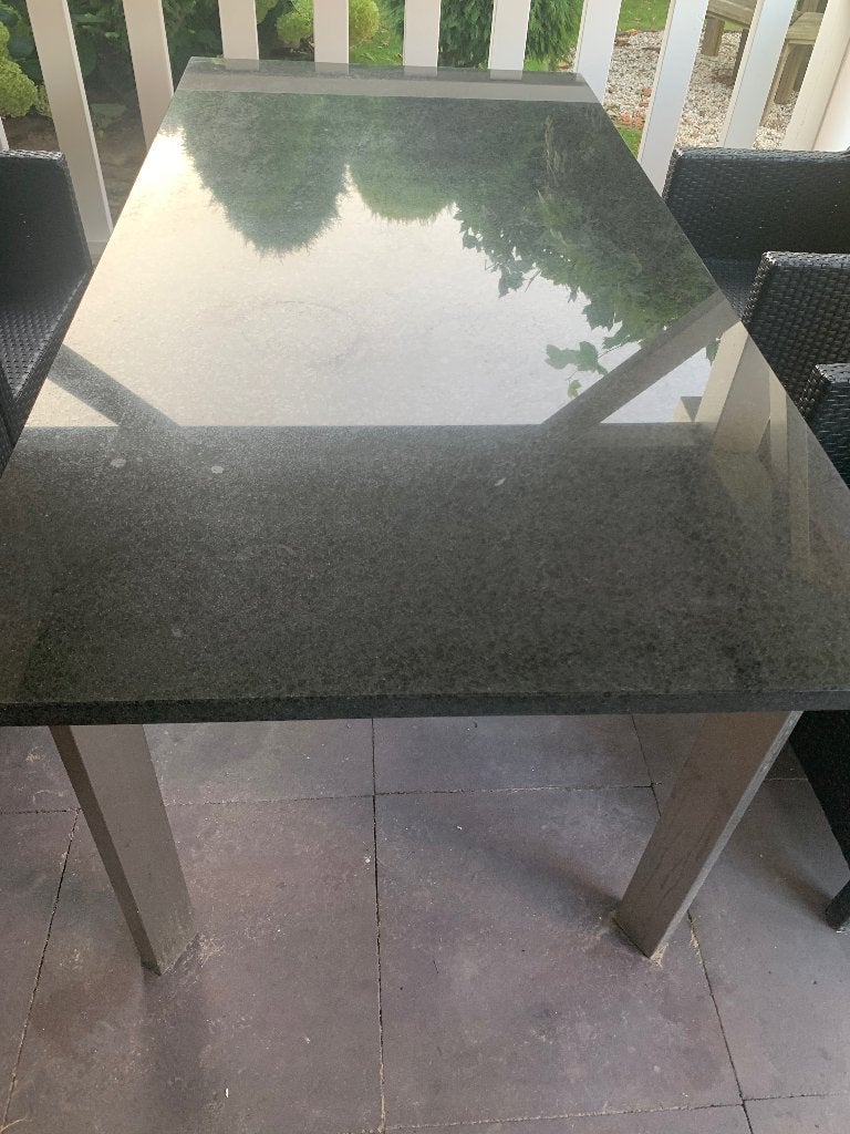 Zwarte granieten eettafel, Ophalen, Overige materialen, Gebruikt, 50 tot 100 cm