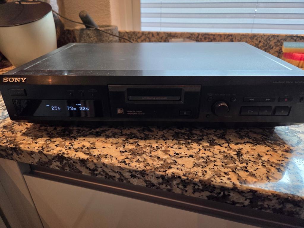 Sony MDS-JE330 Minidisc Recorder - Uitstekende Staat, Audio, Tv en Foto, Walkmans, Discmans en Minidiscspelers, Ophalen of Verzenden