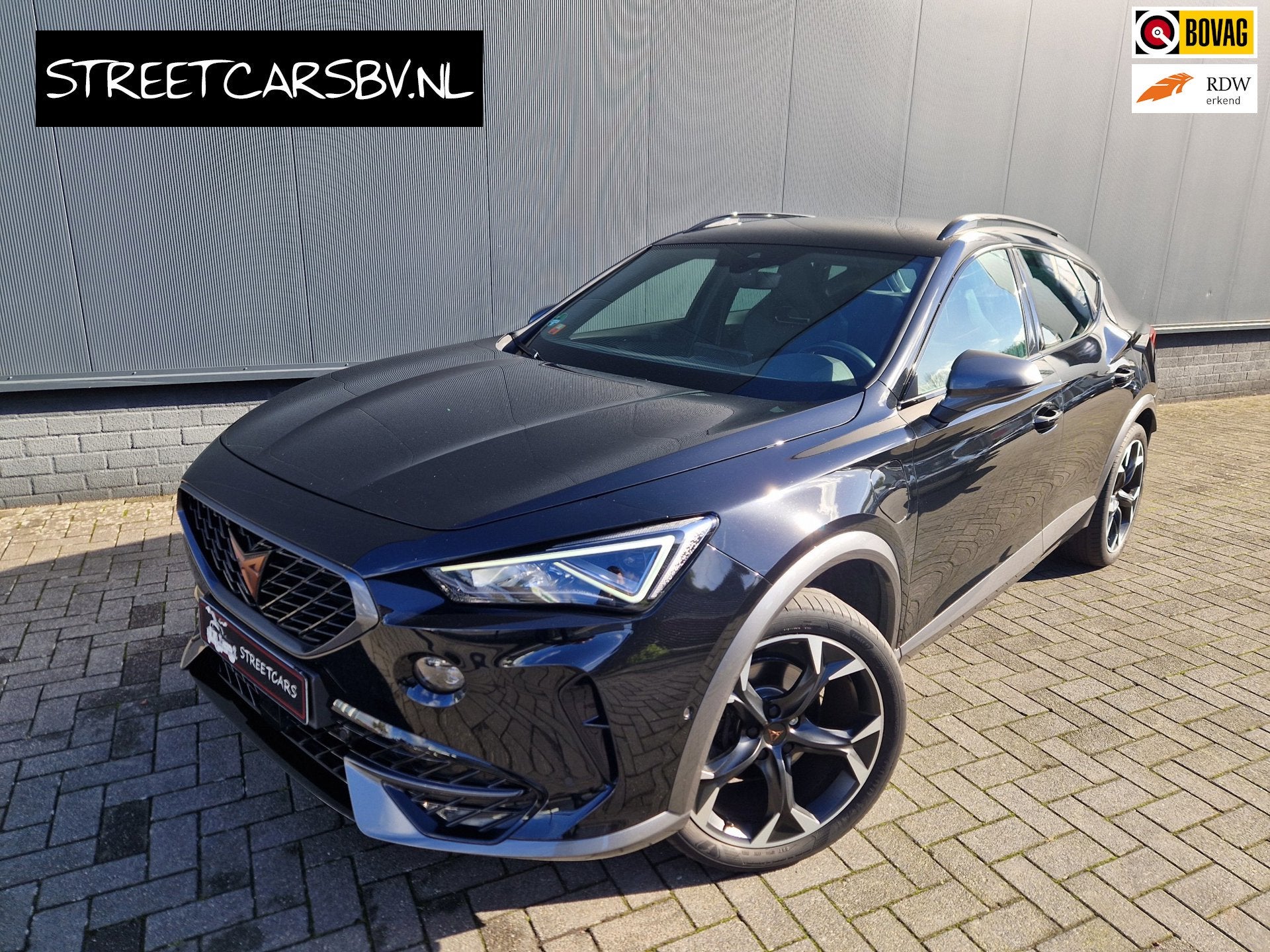 CUPRA Formentor 1.4 e-Hybrid VZ Performance 245PK, Auto's, Gebruikt, 4 cilinders, Formentor, Leder en Stof