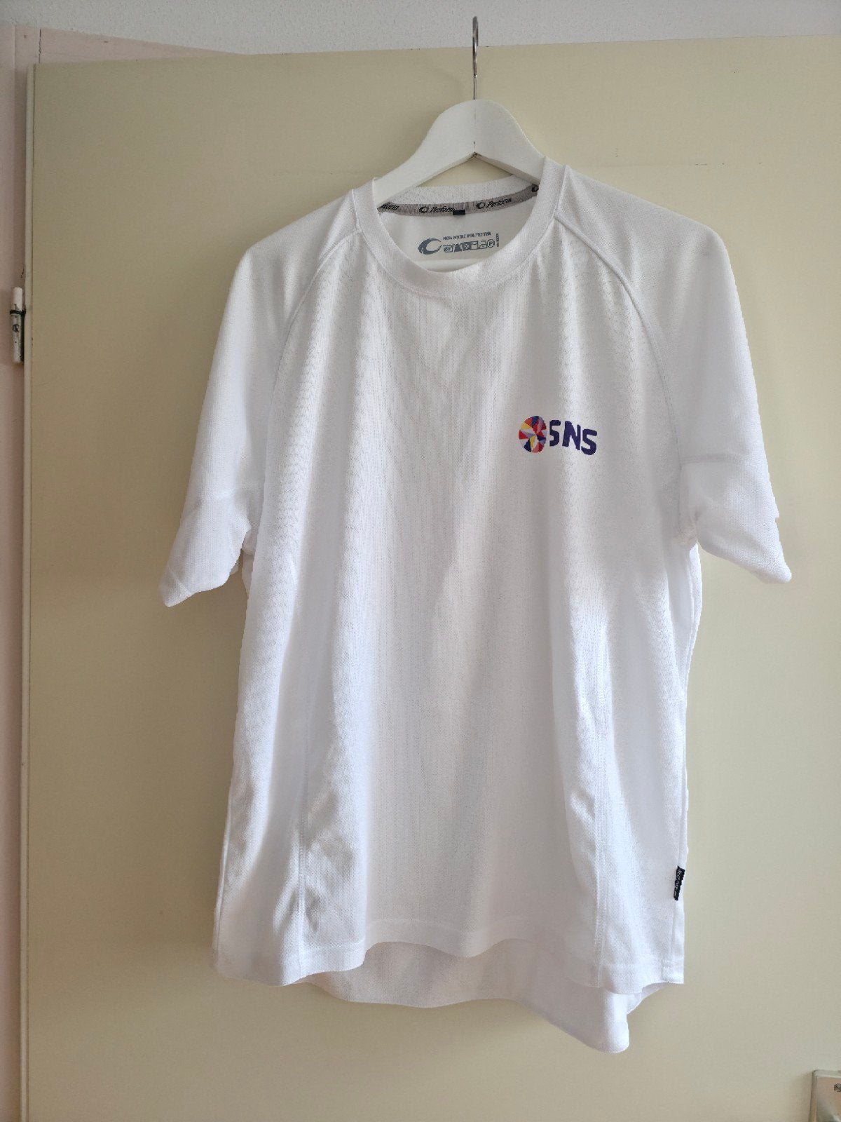 Wit sportshirt Perform SNS maat L, Kleding | Heren, Sportkleding, Zo goed als nieuw, Algemeen, Maat 52/54 (L), Wit, Ophalen of Verzenden