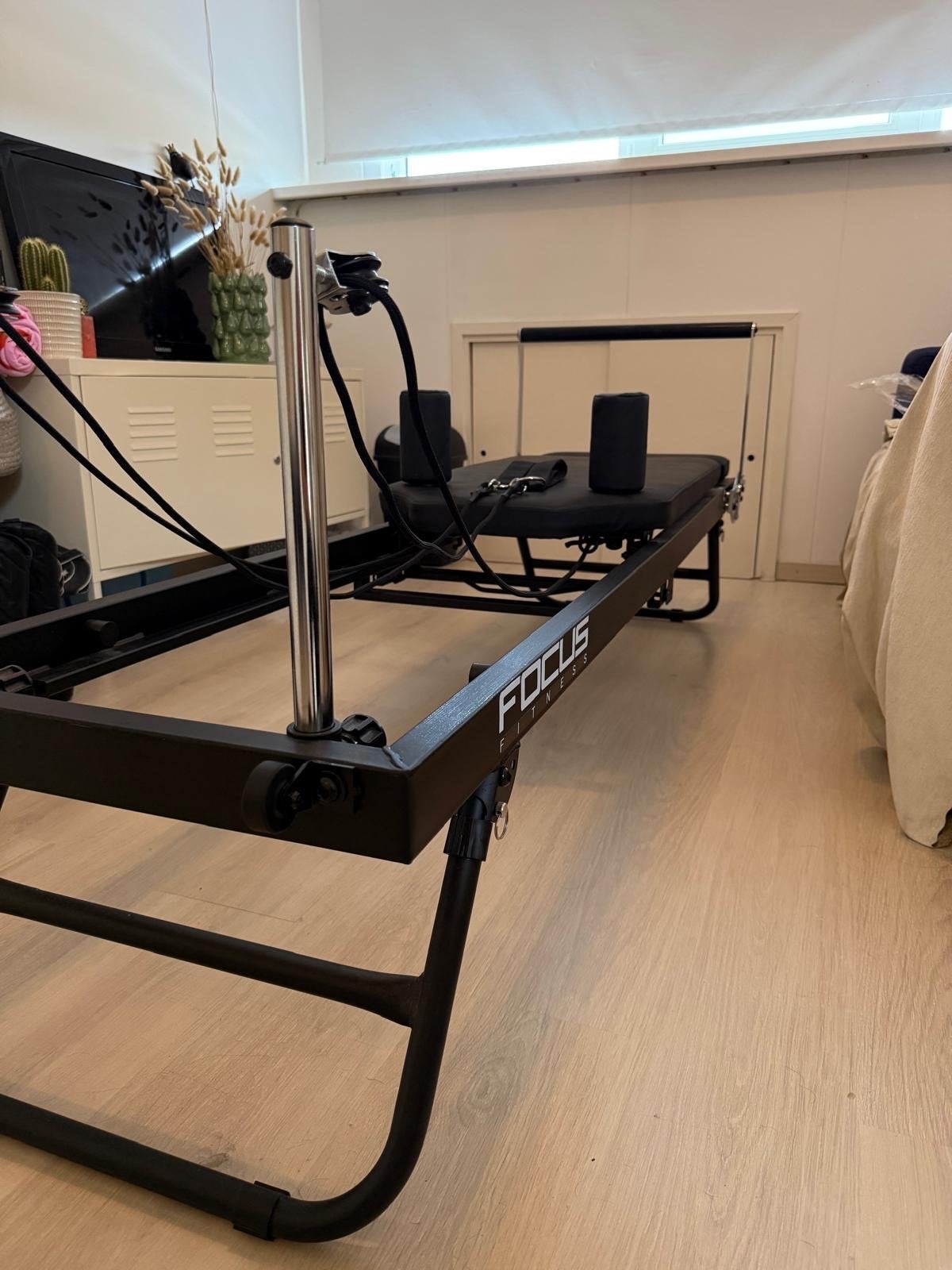 Focus Fitness Pilates Reformer - Zo goed als nieuw, Ophalen, Overige typen, Armen, Zo goed als nieuw