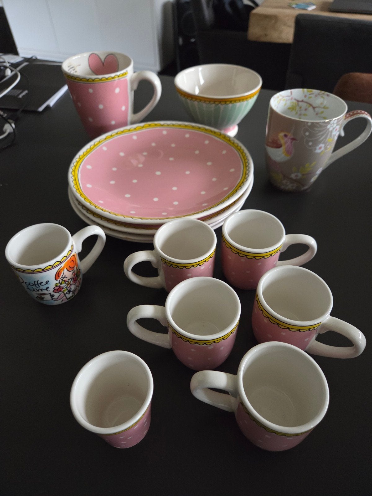 Blond Amsterdam Servies Set - Diverse Items, Huis en Inrichting, Ophalen, Zo goed als nieuw, Bord(en), Modern