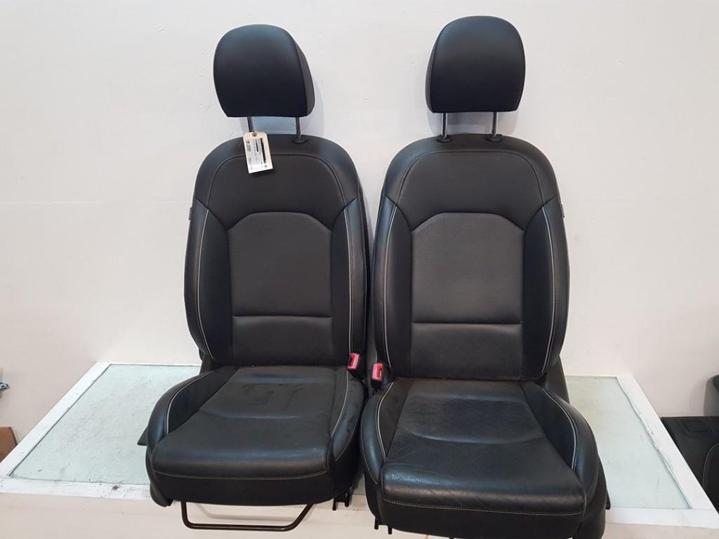 Interieur Kia Ceed Sportswagon (CDF) (2019-12/..), Auto-onderdelen, Info@kia.de, Kia Deutschland GmbH, Gebruikt, Theodor-Heuss-Allee 11, Frankfurt am Main 60486, , Duitsland