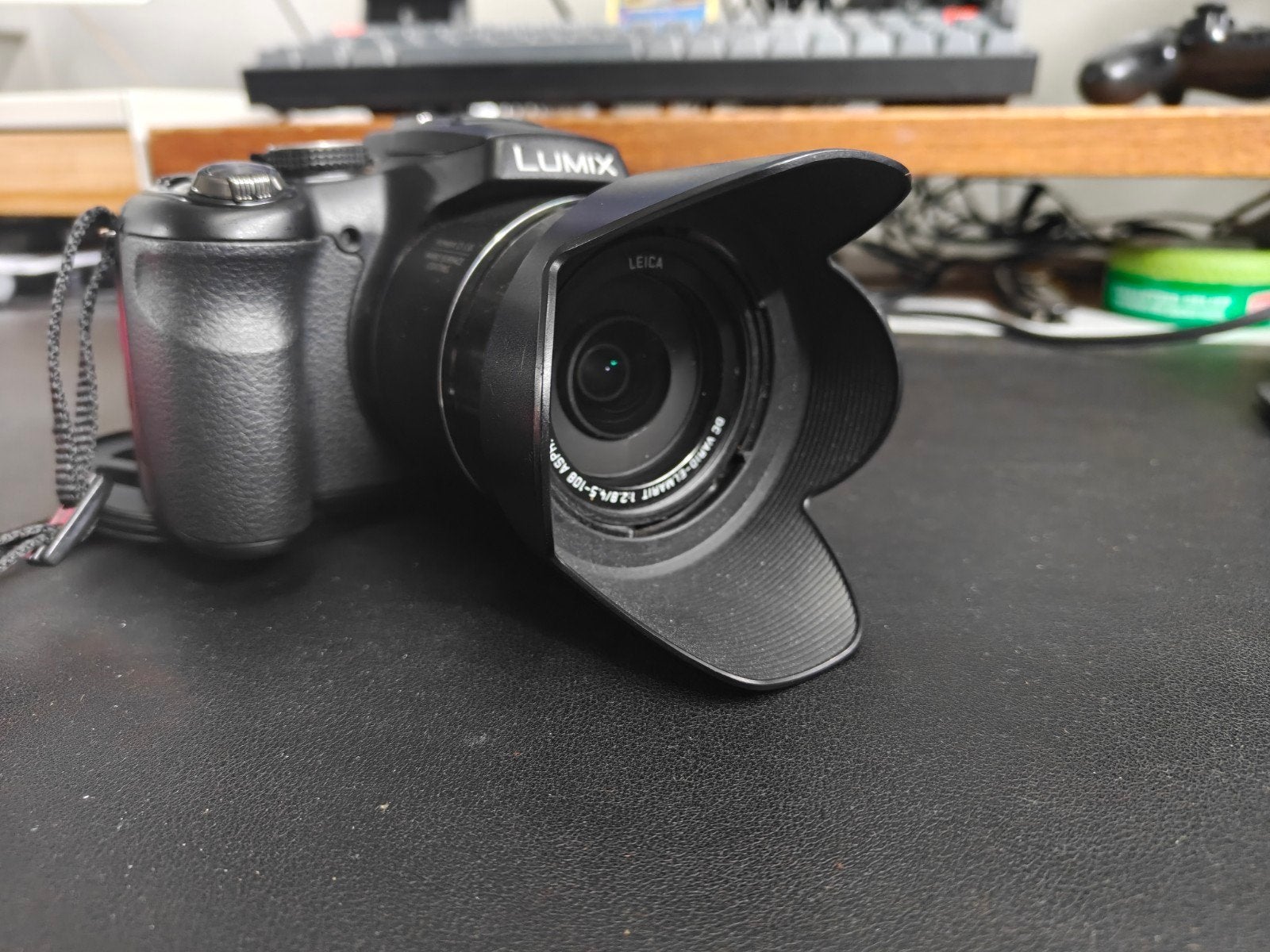 Panasonic Lumix DMC-FZ200 Bridgecamera met Leica lens, Panasonic, Zo goed als nieuw, 8 keer of meer, Beeldstabilisatie