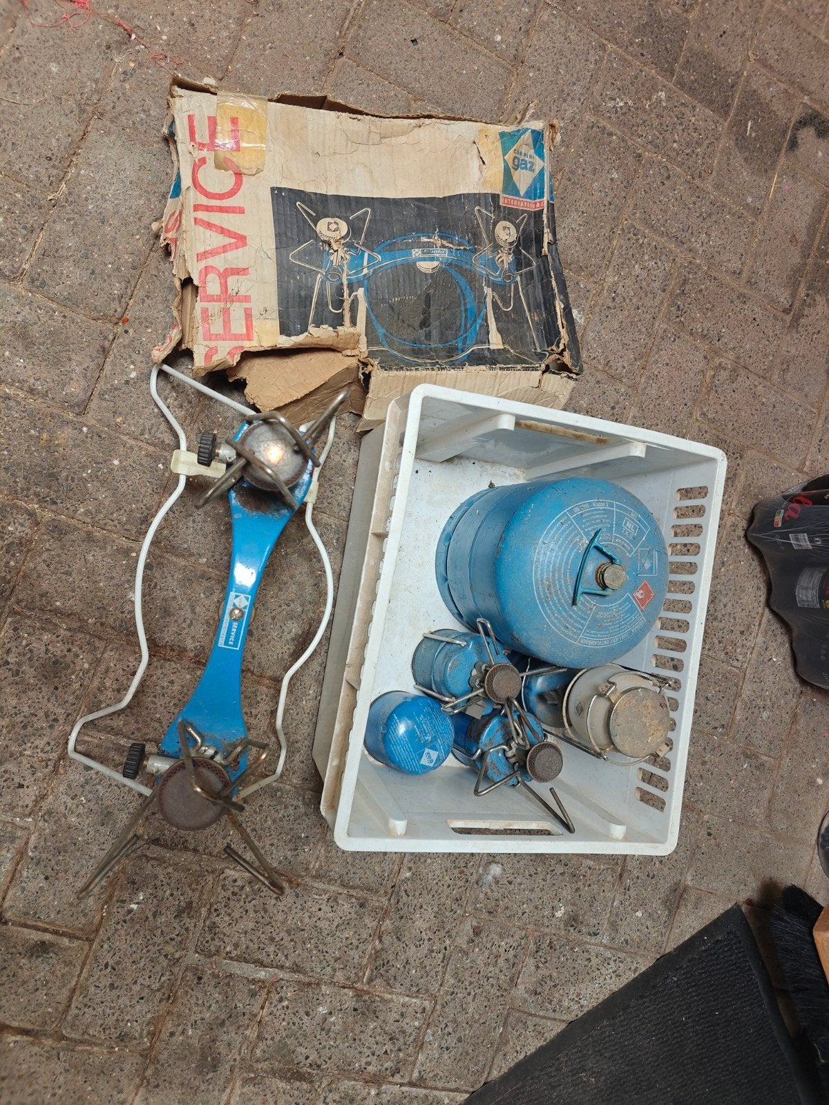 Diverse camping gas spullen: pitje, gasfles, lamp, Caravans en Kamperen, Ophalen of Verzenden, Gebruikt
