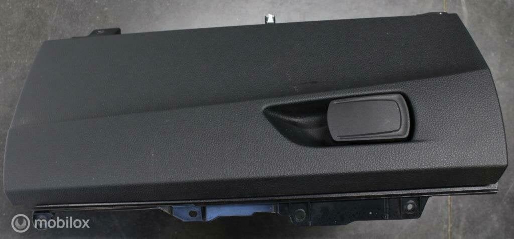 Handschoenenkastje BMW 1 serie F20 F21 (2011-2019)