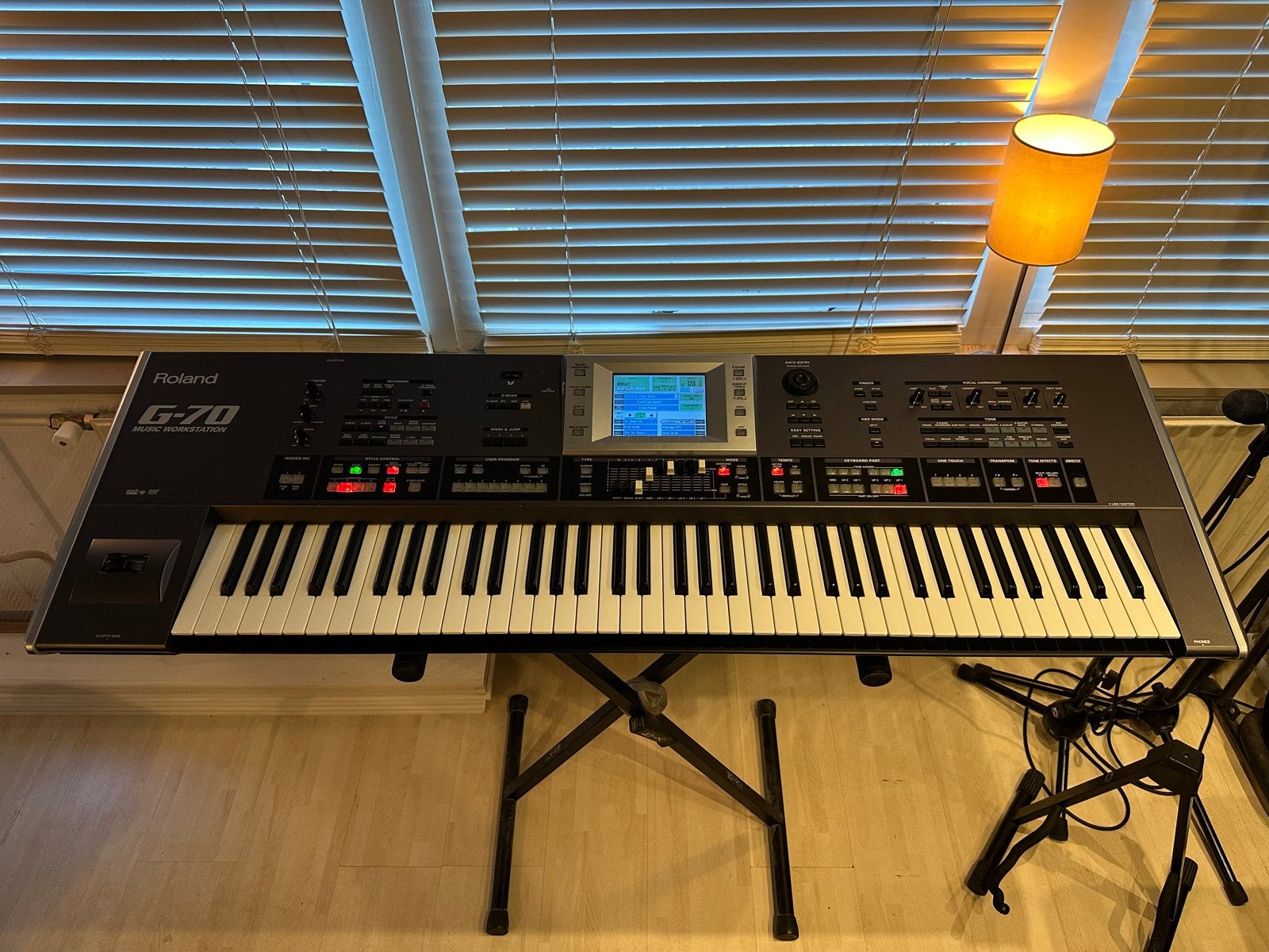 Roland G-70 Music Workstation, Ophalen, Gebruikt, Roland, Aanslaggevoelig