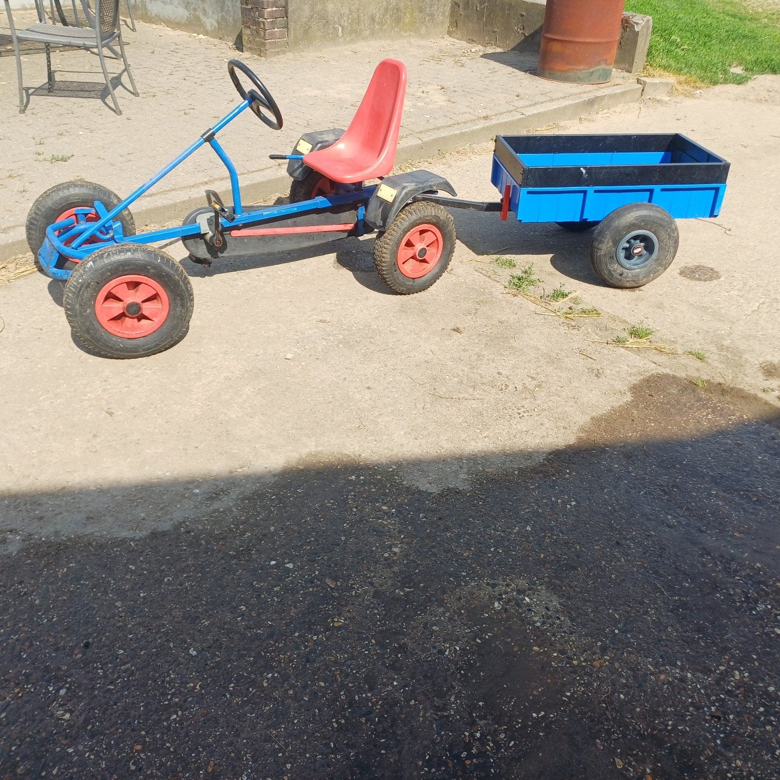 Berg skelter met kiep aanhanger, Ophalen, Zo goed als nieuw, Berg, Met kar of aanhanger
