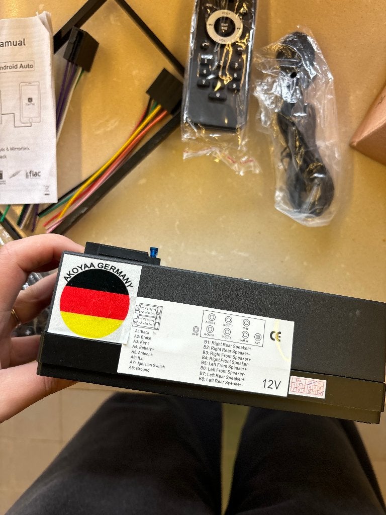 2-DIN Autoradio Apple CarPlay Android Auto Akoyaa  CS26793, Ophalen of Verzenden, Nieuw