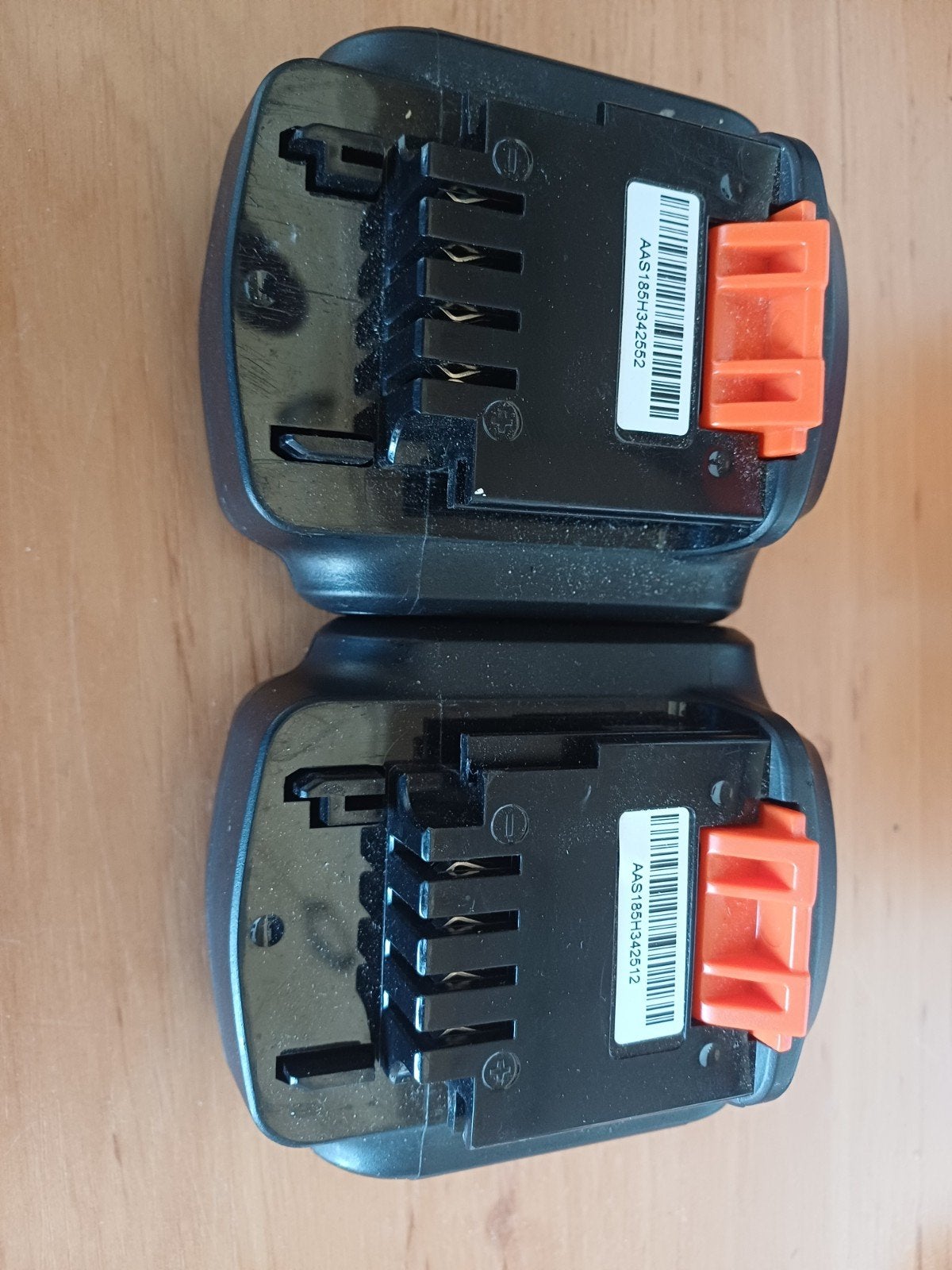 2x Black+Decker 10.8V 1.5Ah Li-ion Accu's voor Gereedschap, Ophalen of Verzenden, Gebruikt, Minder dan 400 watt, Overige typen
