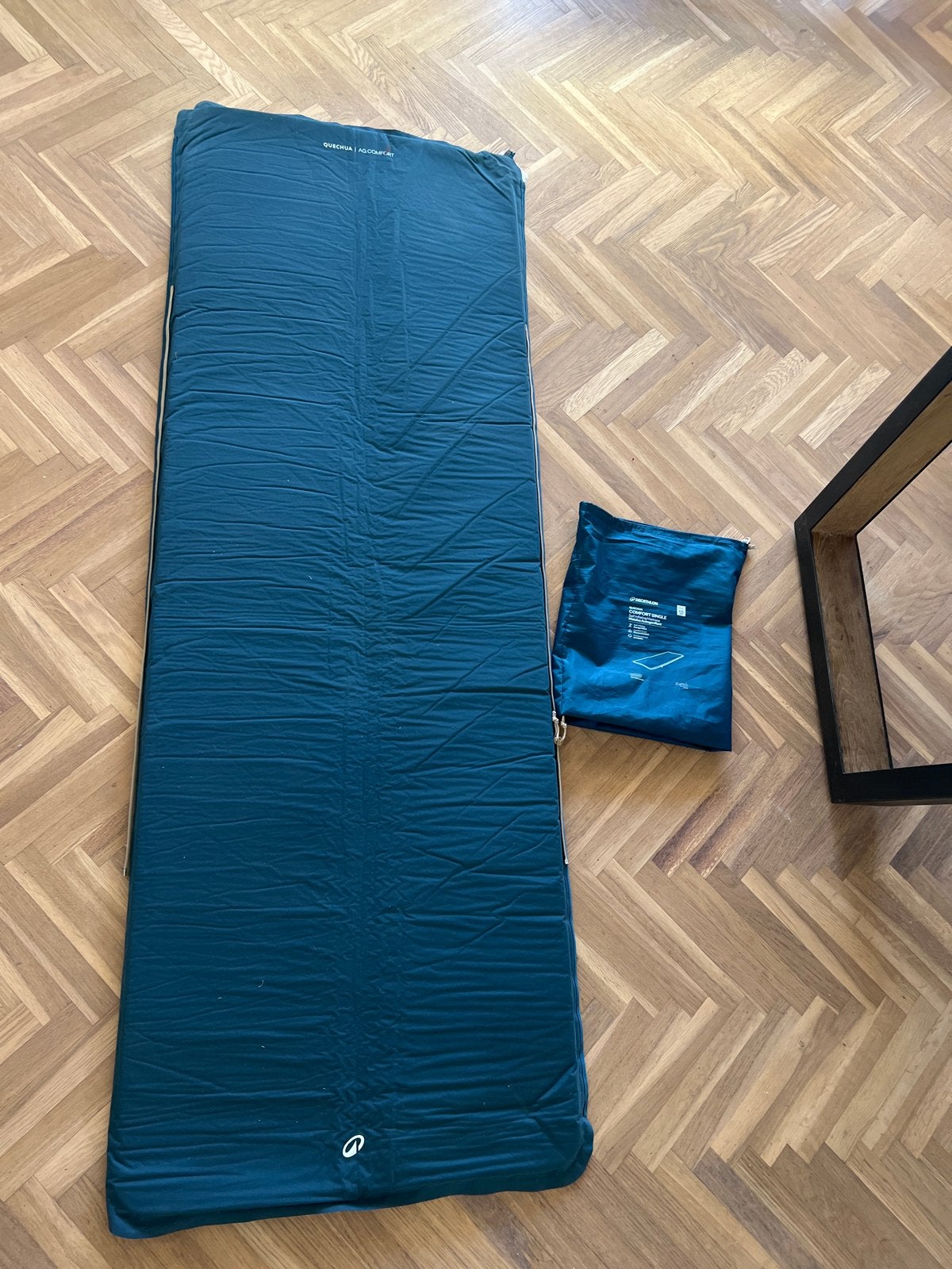 Quechua Comfort Single Zelfopblaasbaar Matras, Ophalen of Verzenden, Zo goed als nieuw, 1-persoons