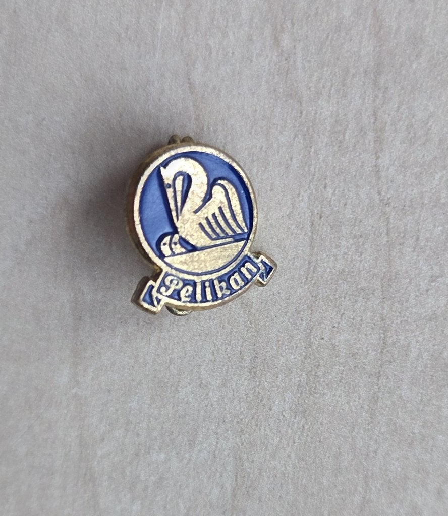 GEZOCHT: Pelikan broches en speldjes (ook dubbel), Gebruikt, -, Verzenden, -