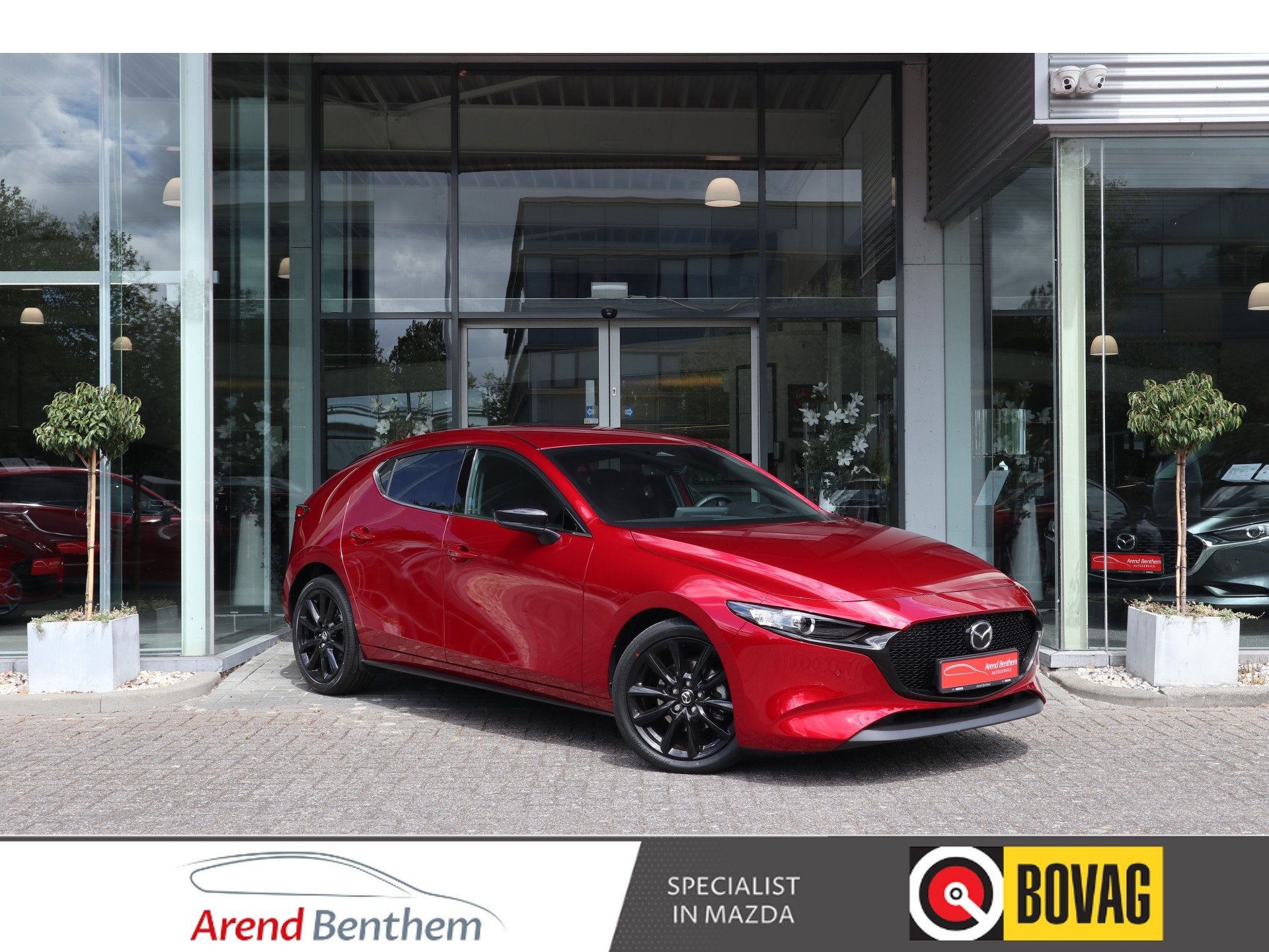 Mazda 3 2.0 e-SkyActiv-G M Hybrid 150 Homura Camera / Head-u, Auto's, Mazda, Stof, Gebruikt, 4 cilinders, Origineel Nederlands