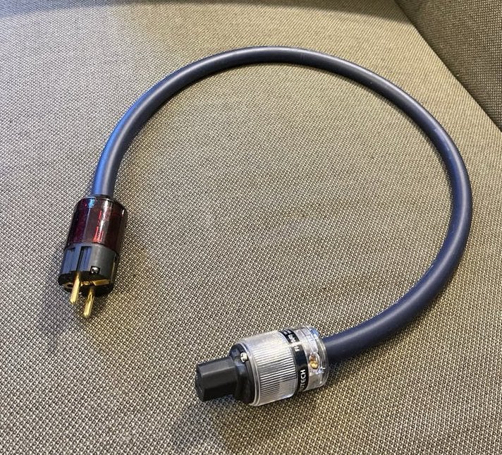 Furutech FP-S032N,  Nano Series Stroomkabel, Ophalen of Verzenden, Zo goed als nieuw, Minder dan 2 meter, Overige kabels