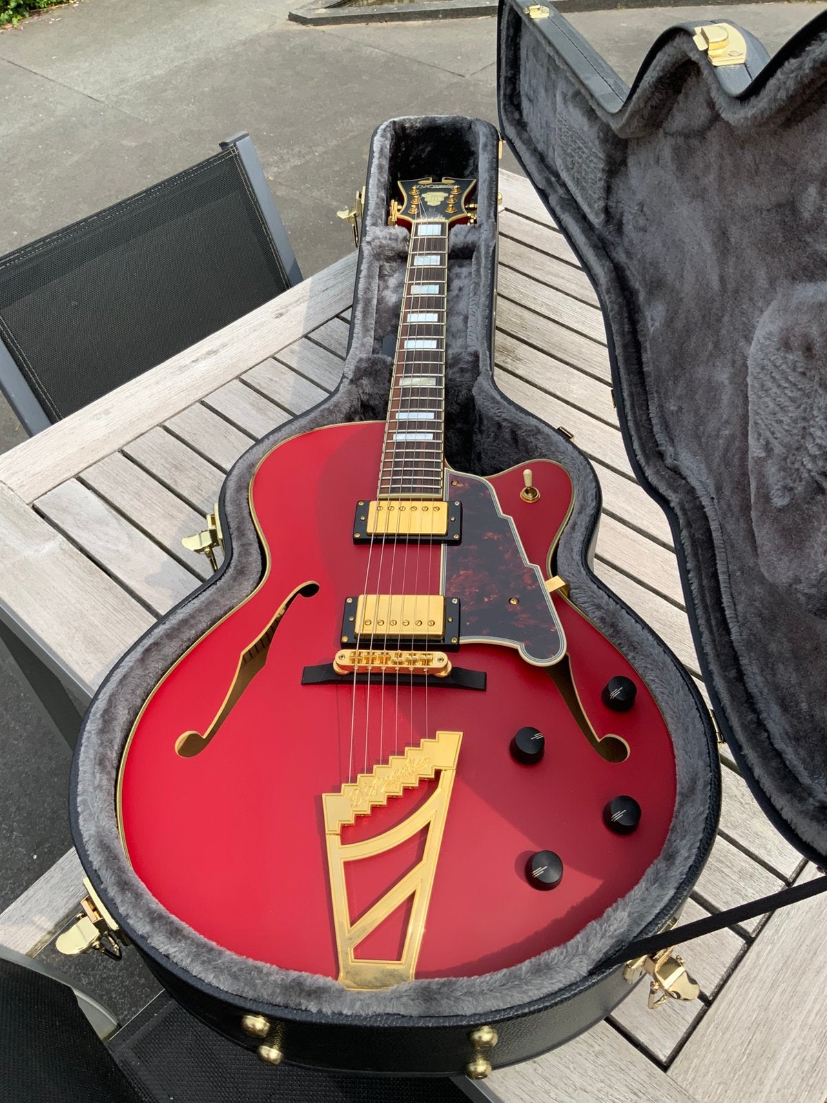D’Angelico DeLuxe Semi-Hollow with Stairstep tailpiece 2018, Muziek en Instrumenten, Ophalen, Zo goed als nieuw