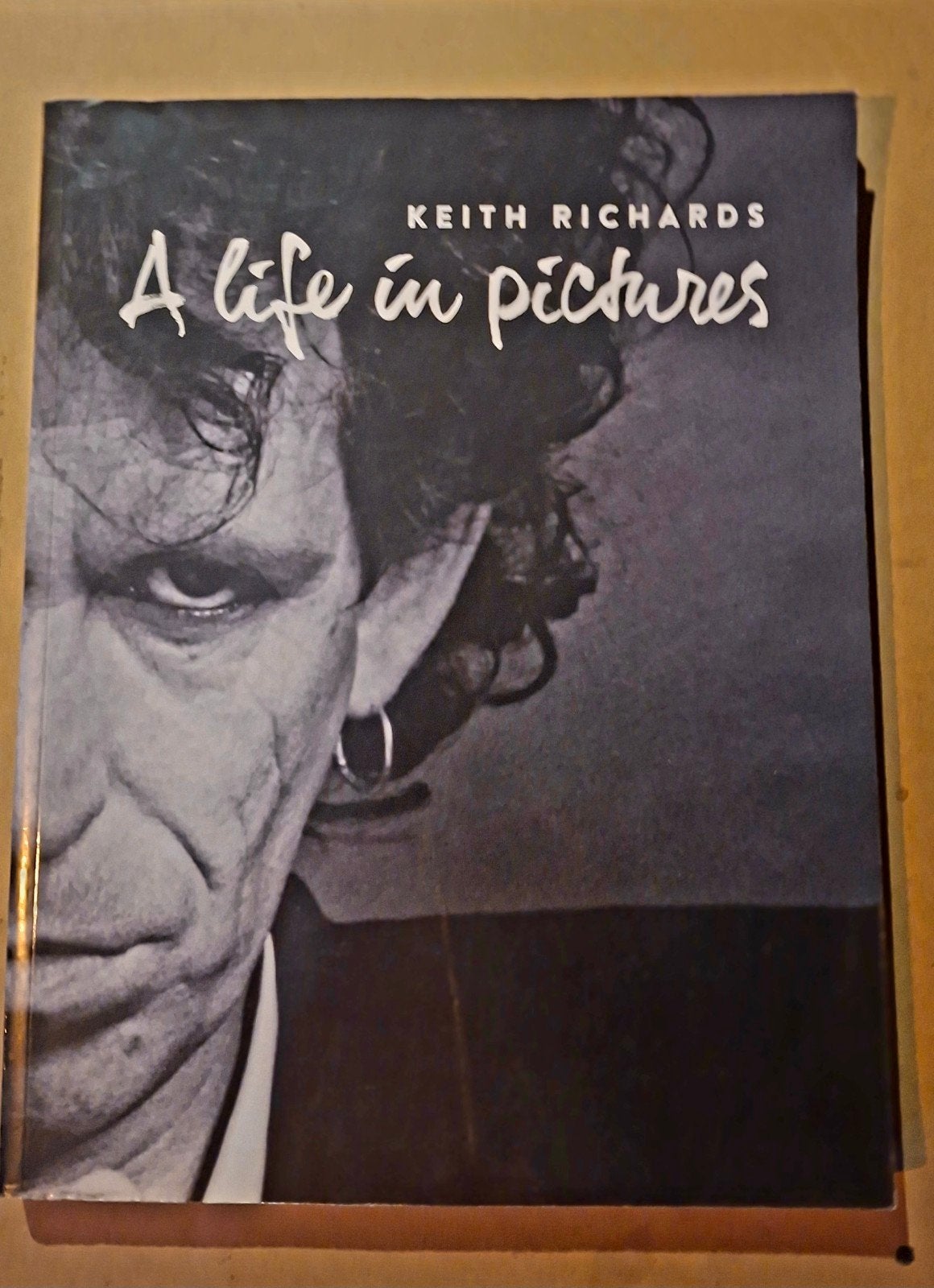 Keith Richards: A Life in Pictures - Boek, Boeken, Ophalen of Verzenden, Gelezen, Keith Richards, Film, Tv en Media