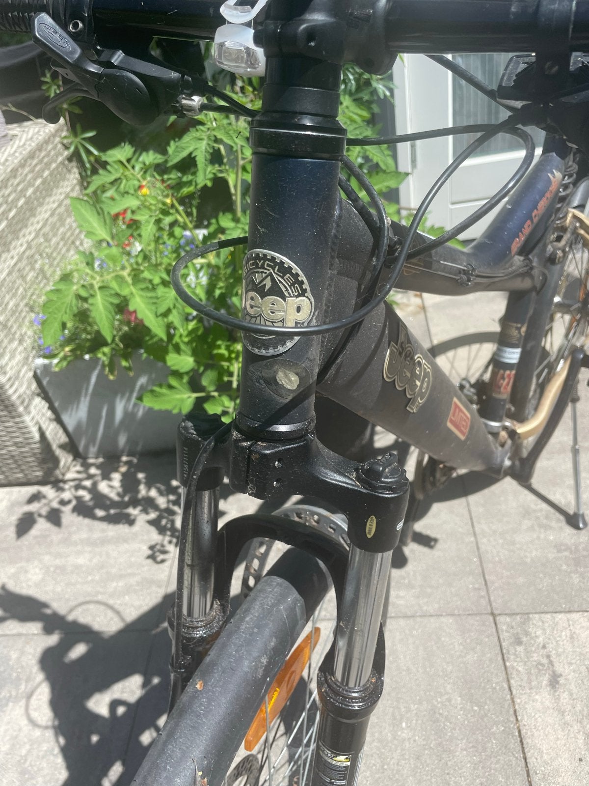 Jeep Grand Cherokee Mountainbike - Zwart/Goud, Gebruikt, Meer dan 20 versnellingen, Schijfrem, 53 tot 57 cm