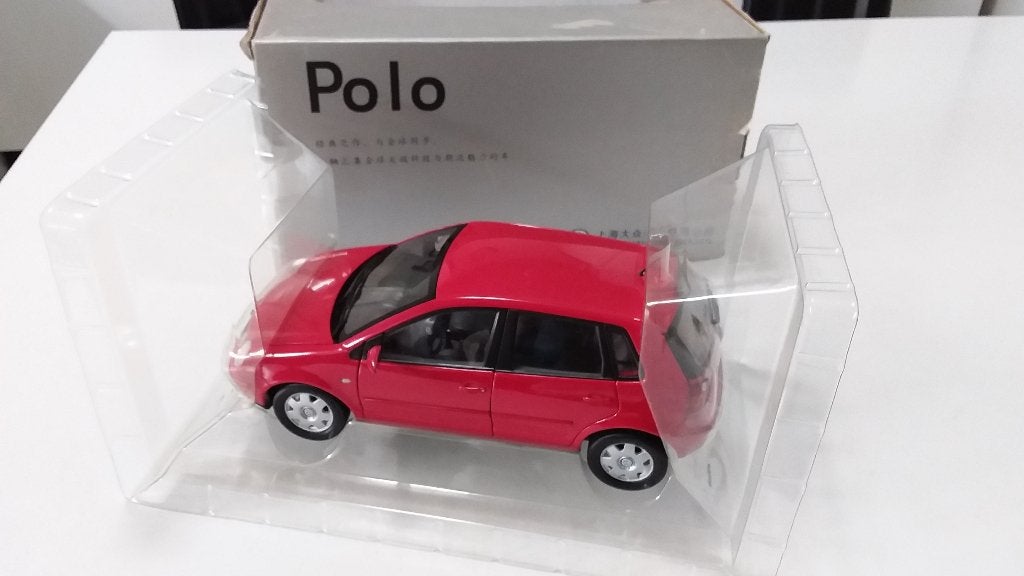 1/18 VW ( Volkswagen ) Polo, Ophalen of Verzenden, Zo goed als nieuw, Auto, Overige merken