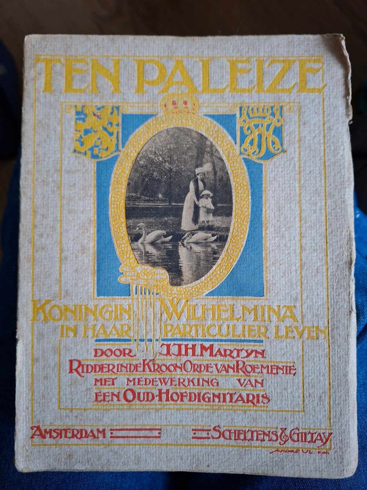 Ten Paleize: Koningin Wilhelmina in haar particulier leven, Verzamelen, Koninklijk Huis en Royalty, Ophalen of Verzenden
