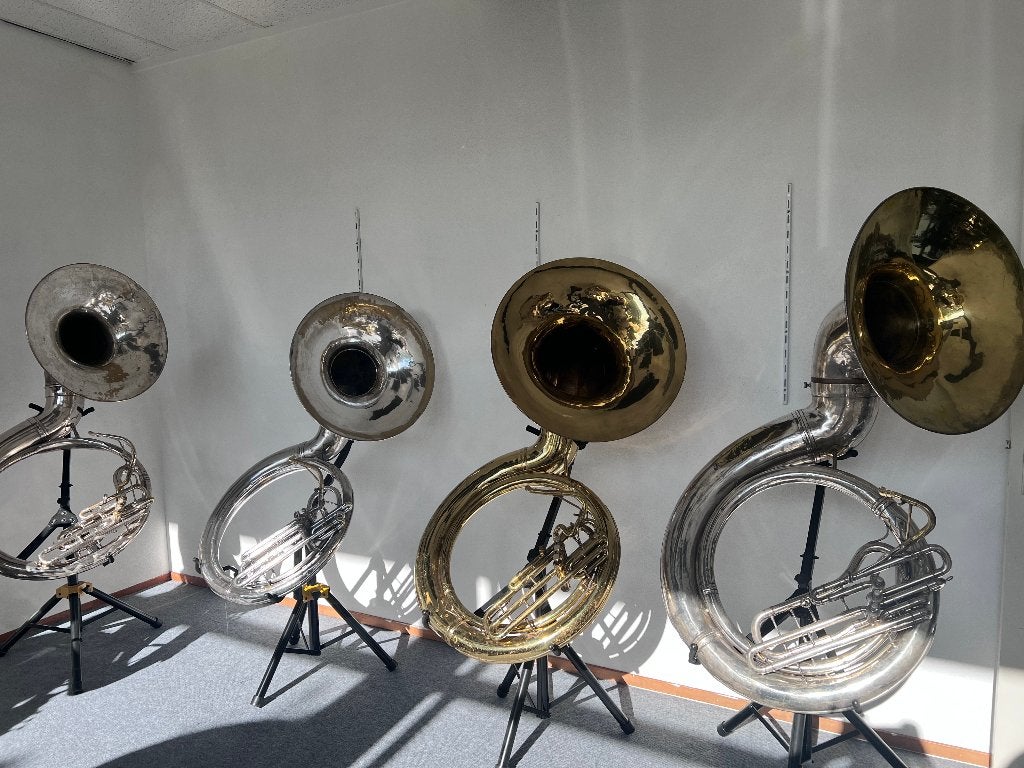 Wij hebben verschillende gebruikte Sousafoons!, Muziek en Instrumenten, Ophalen, Gebruikt, Koperblazer, Met koffer of draagtas