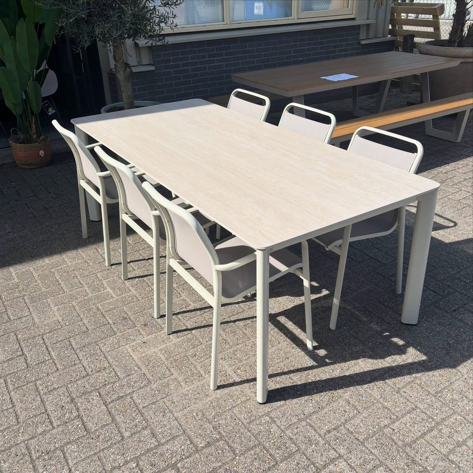 Tuintafel Anafi gesinterde steen van Kave Home, Ophalen, Onbekend, Rechthoekig, Nieuw