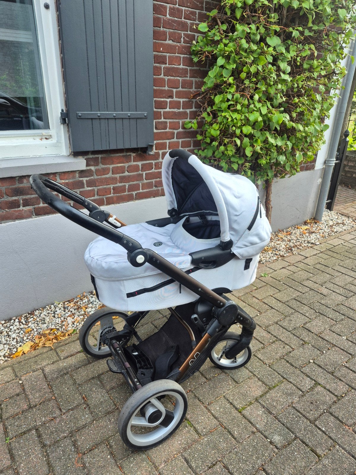 Mutsy Evo  kinderwagen met reiswieg en zitje, Ophalen, Gebruikt, Combiwagen, Mutsy