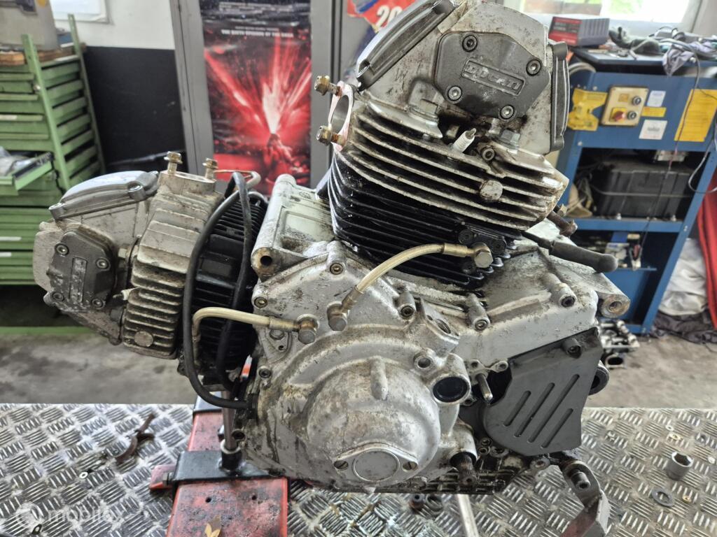 Motorblok blok motor 900 Monster SS Supersport Superlight, Gebruikt, Factorystore.service@ducati.com, Ophalen of Verzenden, Via Antonio Cavalieri Ducati, 74/5, 74/6, 40132 Bologna BO