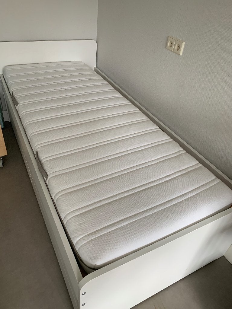 Matras Ikea Malvik 80x200 - ZGAN, Huis en Inrichting, Slaapkamer | Matrassen en Bedbodems, Ophalen, Eenpersoons, Zo goed als nieuw