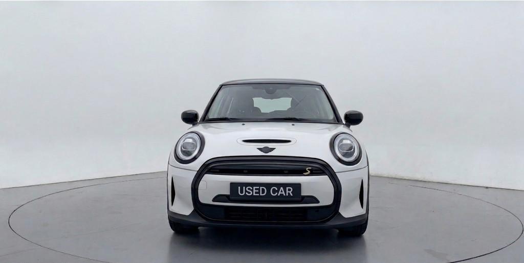 Mini Cooper SE Classic Trim|Carplay|Warmtep.|97%SoH|CLIMA|NA, 12 maanden, Gebruikt, Navigatiesysteem, 4 stoelen