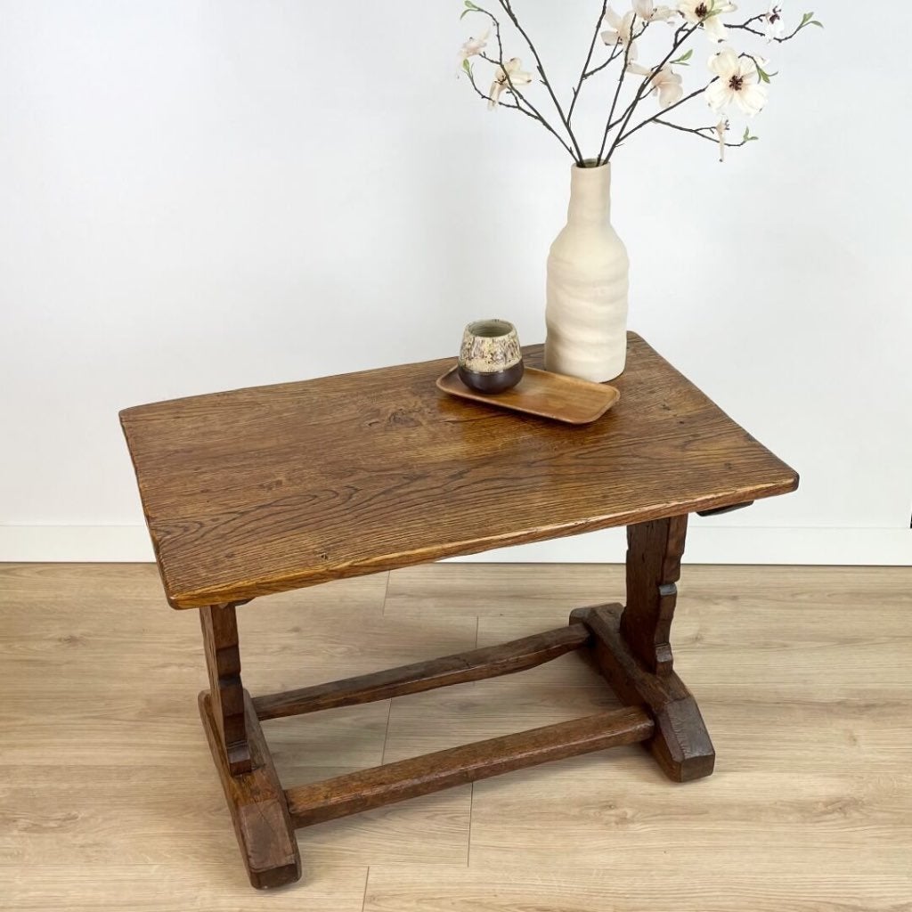 Eiken bijzettafel - massief hout, vol karakter, Huis en Inrichting, Tafels | Bijzettafels, Minder dan 55 cm, Gebruikt, Wabi sabi