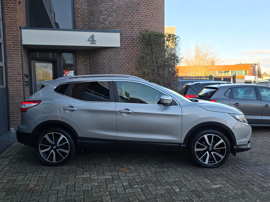 Nissan Qashqai 1.2 Tekna Nap |Camera |Trekhaak |Clima, LED verlichting, Gebruikt, 4 cilinders, 116 pk