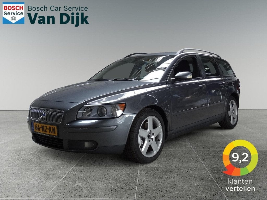 Verkocht. Volvo V50 2.4 Elite automaat / Trekhaak / Cruise, Auto's, Volvo, 1378 kg, Gebruikt, Zwart, 700 kg