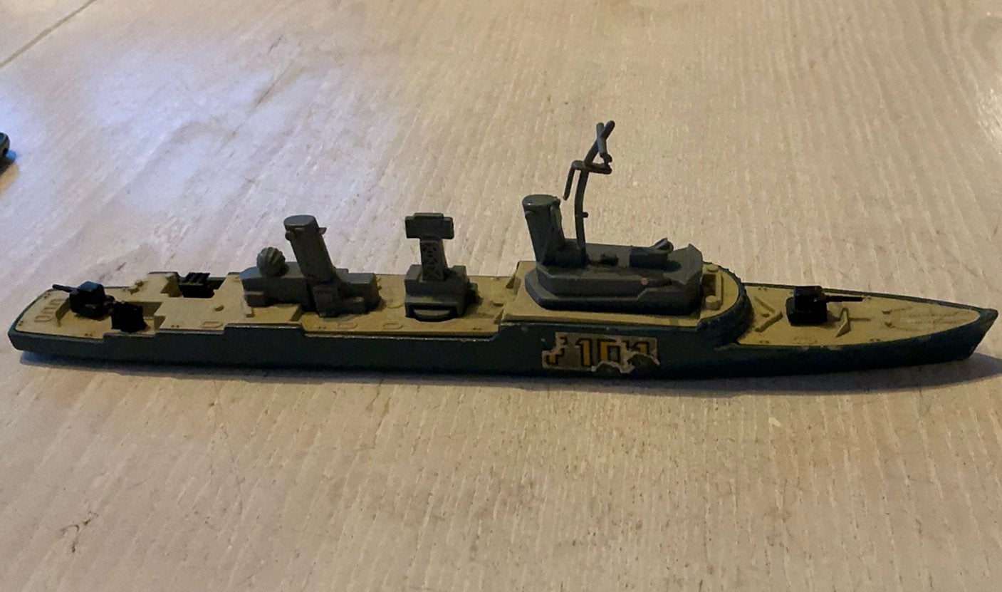 Matchbox Sea Kings K-301 Frigate (F101) of K-305 Subchaser, Hobby en Vrije tijd, Ophalen of Verzenden
