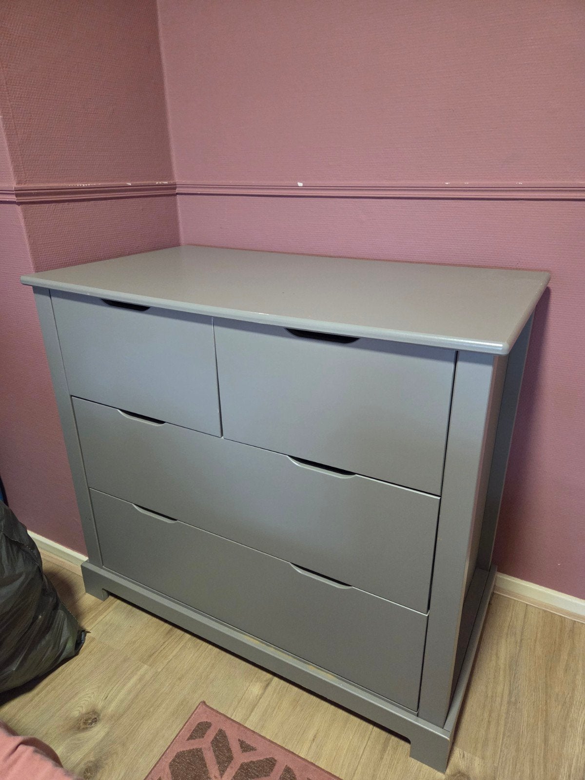 Grijze ladenkast / commode, Huis en Inrichting, Kasten | Ladekasten, Ophalen, Gebruikt, 100 tot 150 cm, 3 of 4 laden